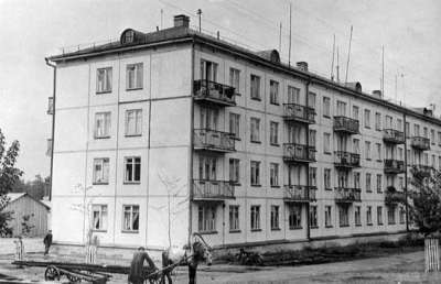 Первые панельные дома